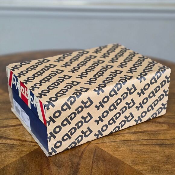 Reebok Club C 85 White Black Leather Shoes Classic Sneakers Women's 10 Brand New - Picture 3 of 16